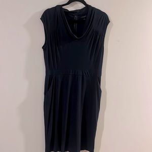 Banana Republic Factory Navy cowl-neck dress with pockets size 12